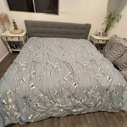 King Bed Frame And Mattress 