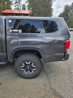 3rd Gen Tacoma Bed ... 5ft ...