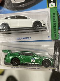 HOT WHEELS