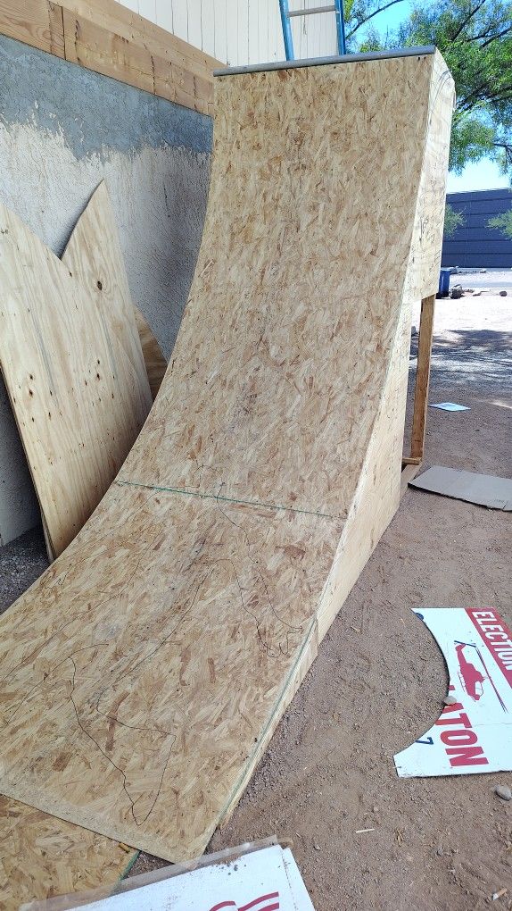 8' Skate, Scooter Bike Ramp