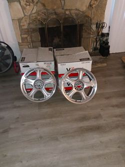 Pro Line 18×8.0 Universal Rims