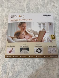 Matress pad new unopened