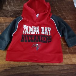 12M Infant Tampa Bay Buccaneers Hoodie NFL