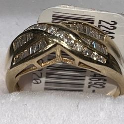 14k 4.9 Gram Ring Sz 8.5 