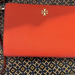 TORY BURCH Emerson Wristlet Pouch