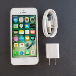 iPhone 5 - GSM UNLOCKED - Like New