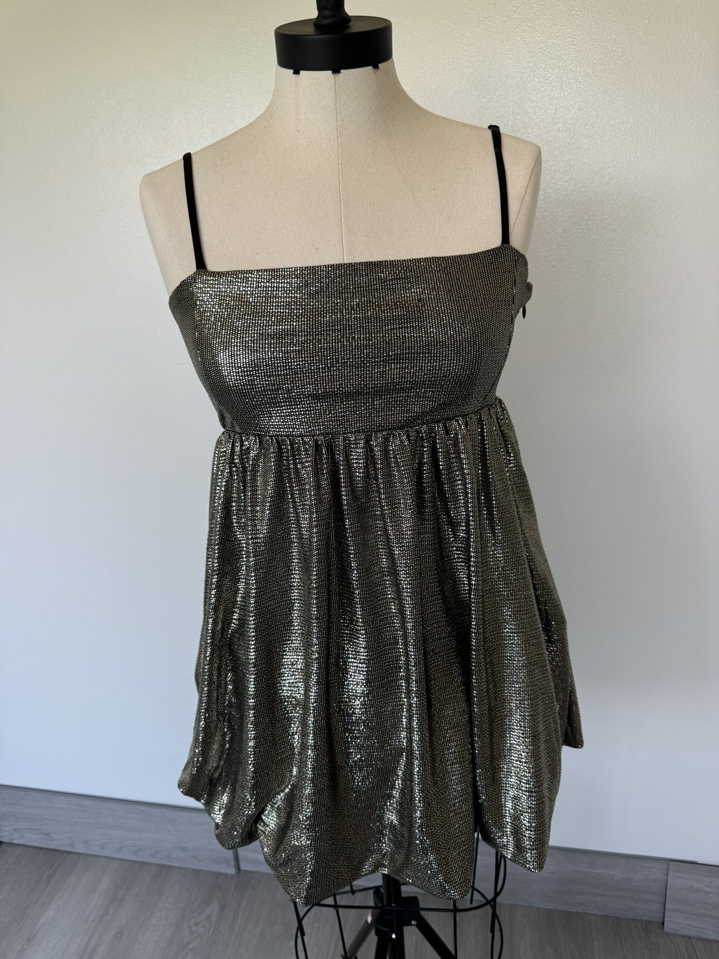 Black And Gold Metallic Dress