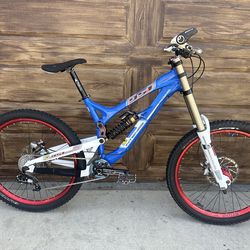 Intense down hill bike