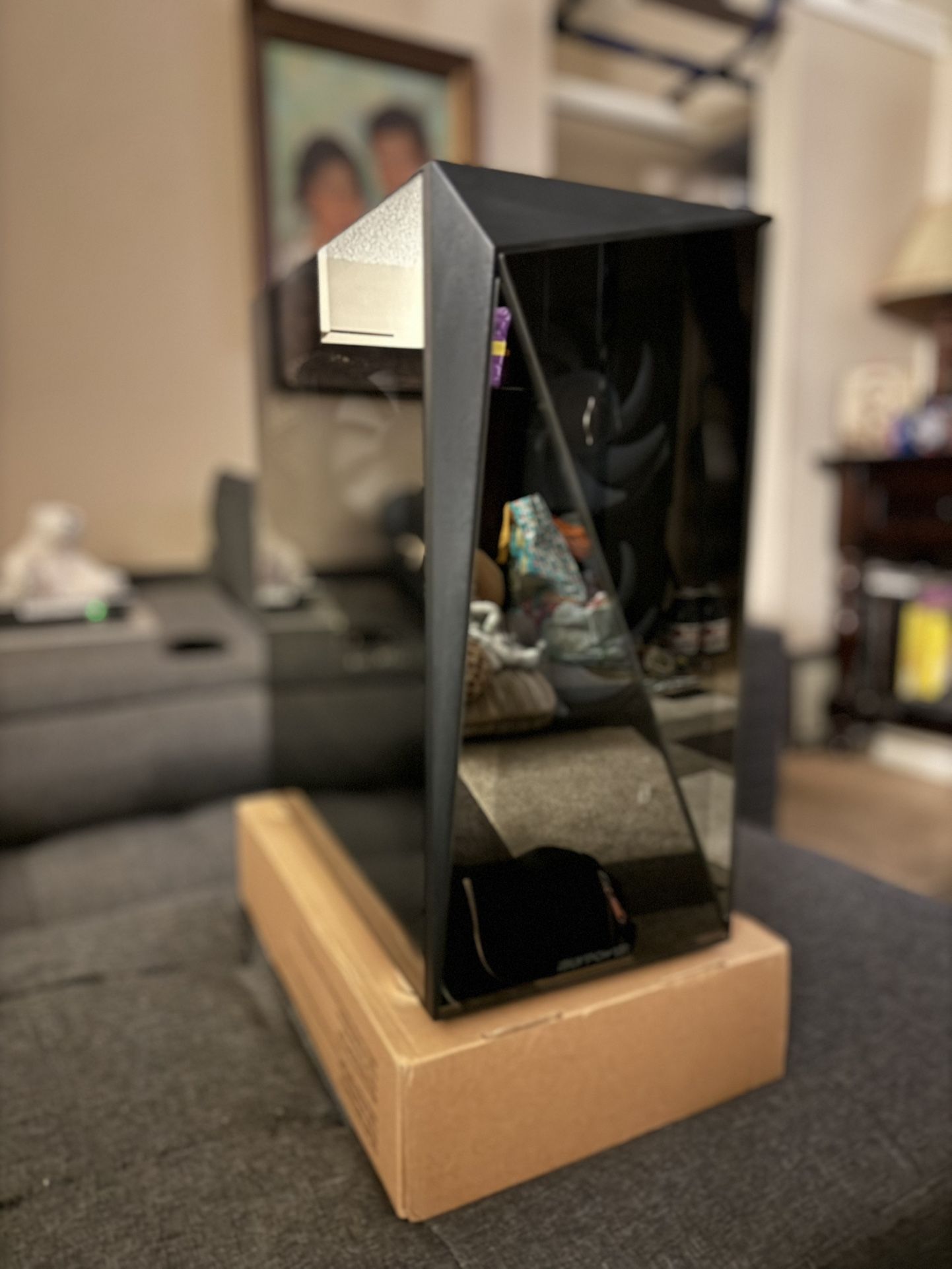 Custom ALL Glass Gaming Computer, Fully Programmable RGB, Ryzen