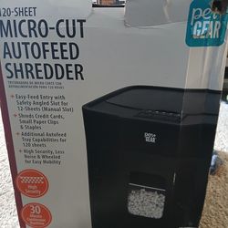 Micro-cut paper shredder