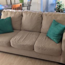 Pull-out couch with mattress