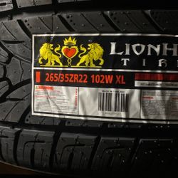 265/35-22 Lionhart 