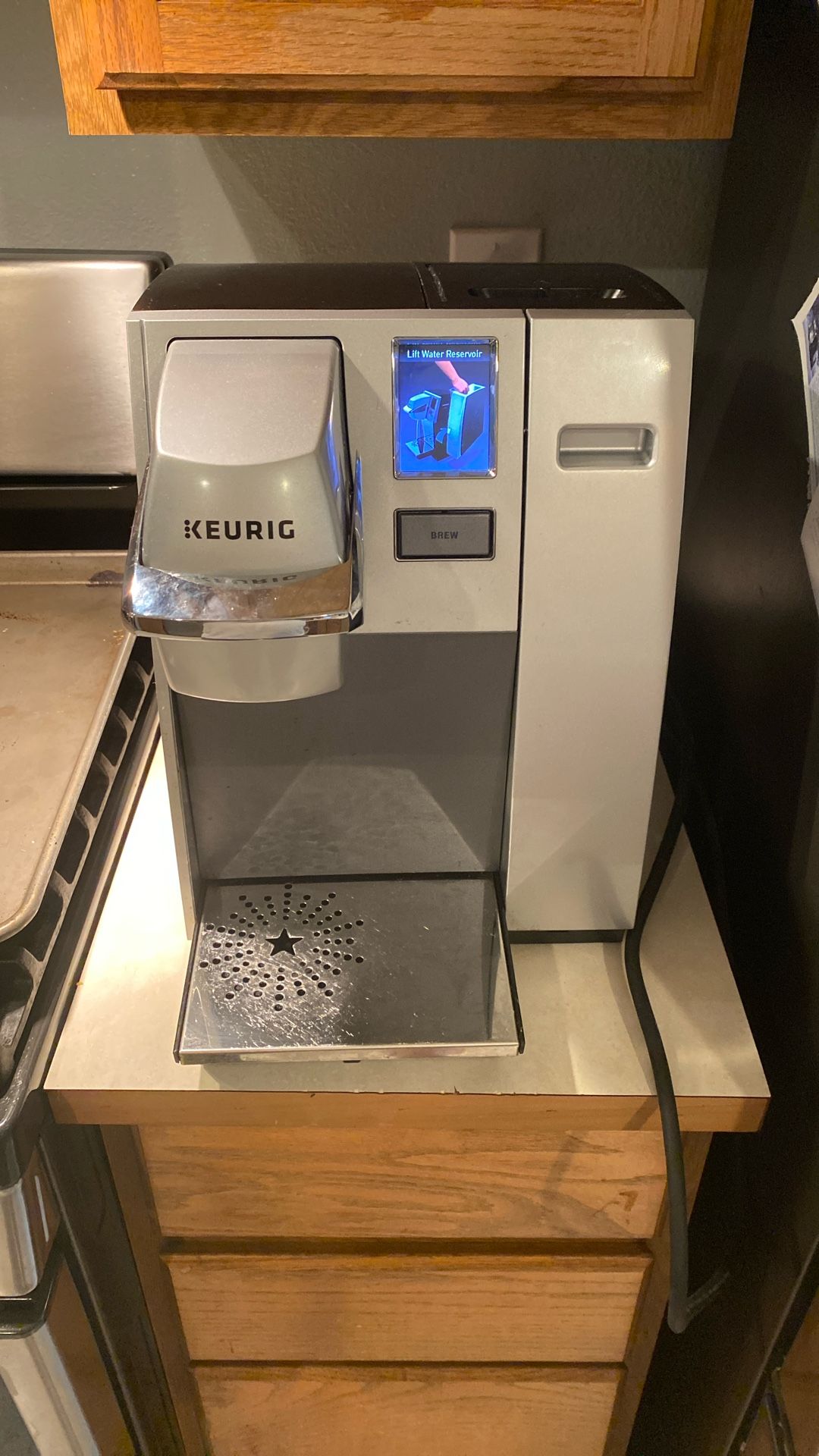 Keurig K155 Machine With Coffee