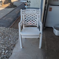 2 plastic chair is free. They will be sitting by the side of the road