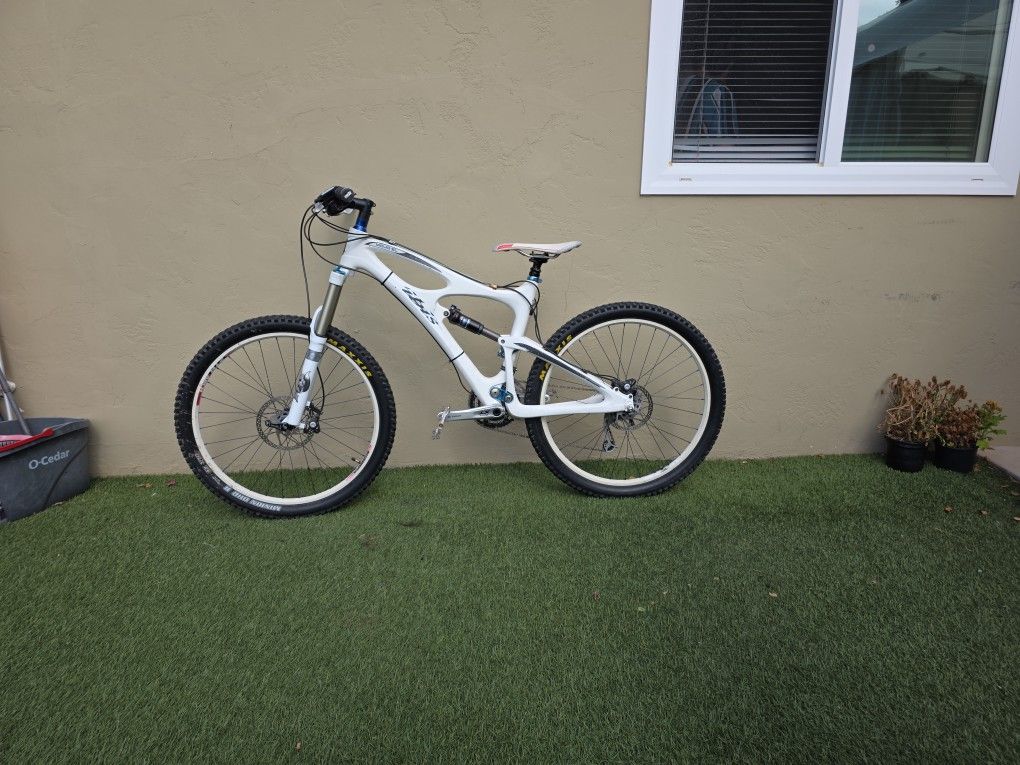 Ibis  Bike