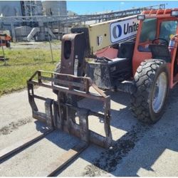 JLG 6,000lbs 42'Reach Forklift