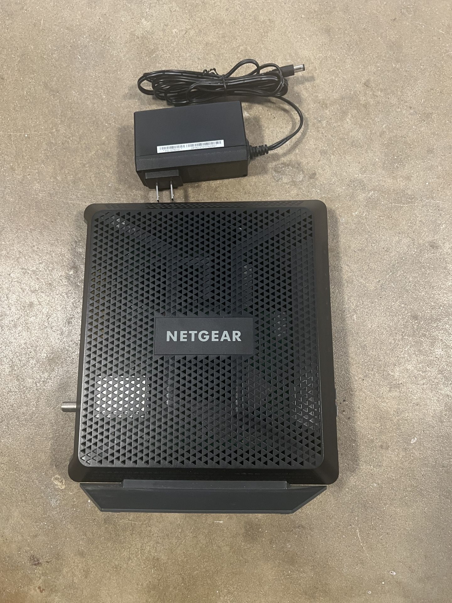 Netgear Nighthawk Cable Modem Router