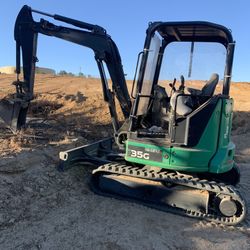 Johndeer Excavator 