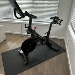 Peloton Bike