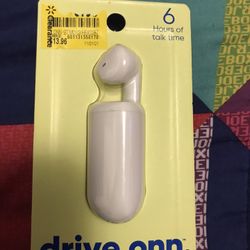 Onn Wireless Head Phones/ With Charging Case