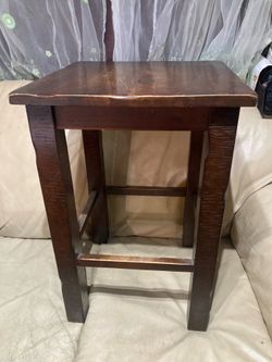 Solid wood comfortable bar stools, great as plant stand 3 for $50