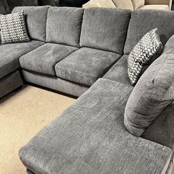 Stunning Stylish Cozy Sectional