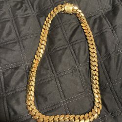 14k gold Miami cuban link chain