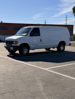 Ford E250