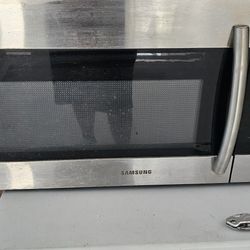 Samsung Microwave With Under Cabinet Mount Brackett 