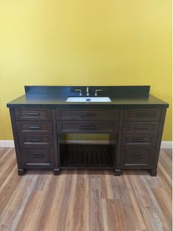 🚨Amazing 65” Single Vanity Sink🚨