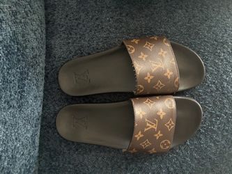 Louis Vuitton sandals and bape hoodie