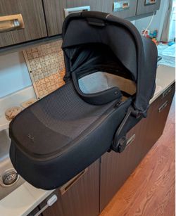Silver Cross Dune/Reef Stroller Bassinet Add-On