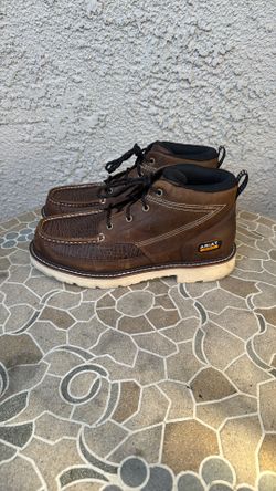 WORK BOOTS ARIAT SIZE 11.5 MENS 