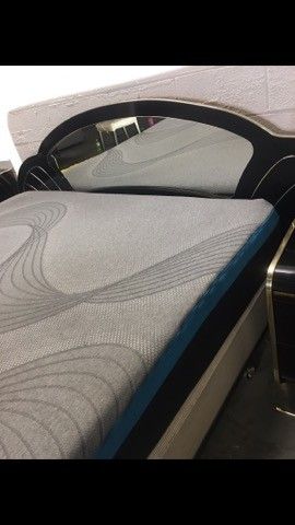 🍁 King Size Bed Set🍁
