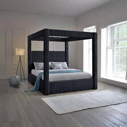 Black Fabric King & queen size Canopy bedframe