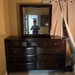 Coaster Phoenix Dresser, Deep Cappuccino 