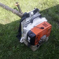 STIHL Blower (Like New)