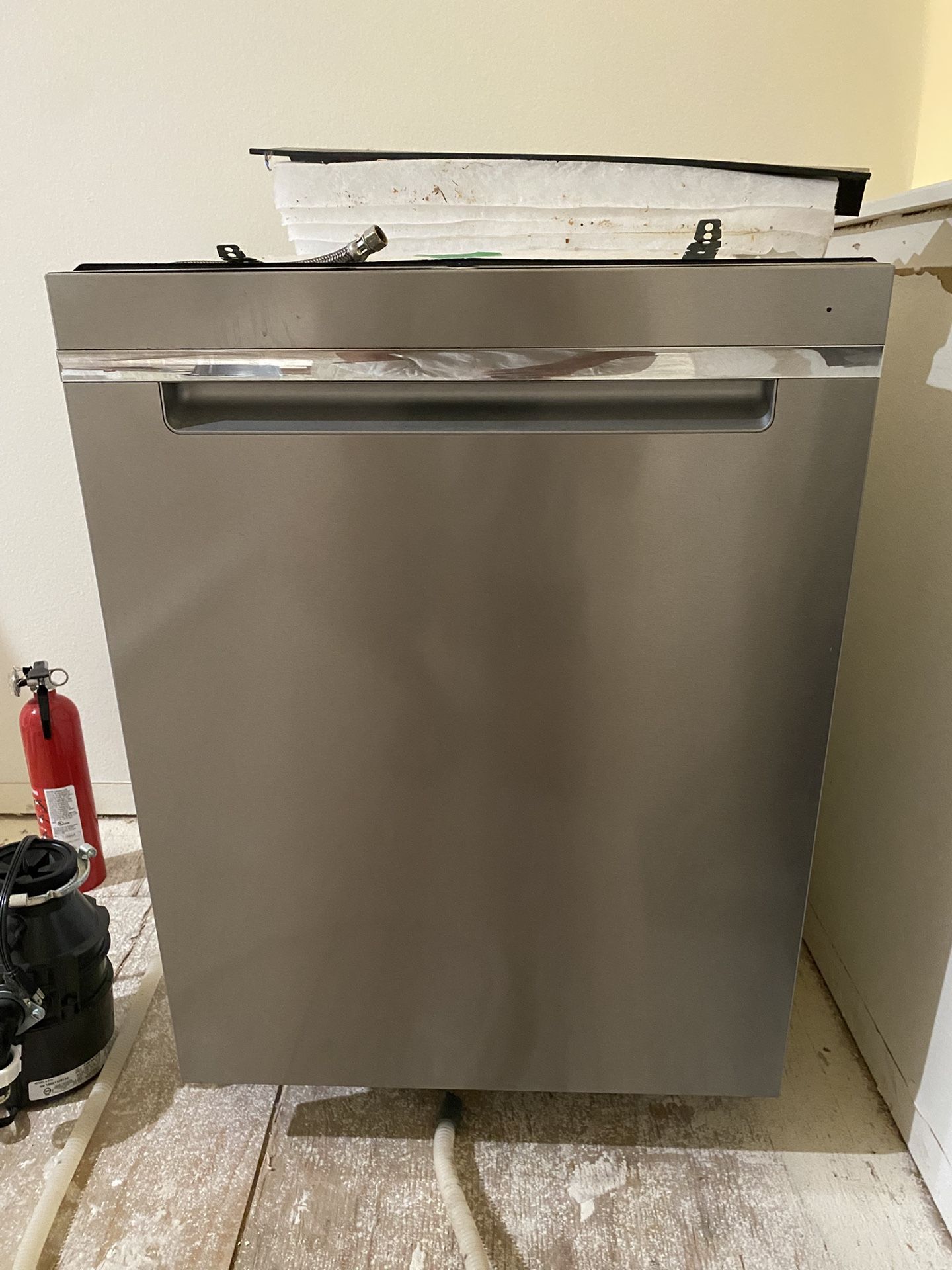 Whirlpool dishwasher
