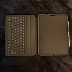 iPad 11 Pro with Keyboard and Pencil
