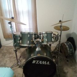 Tama Swingstar Full 5 piece Drum Kit