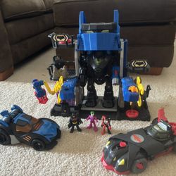 Fisher-Price Imaginext DC Super Friends Robo Batcave Playset