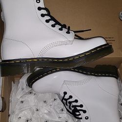 Doc Martin Boots (New)