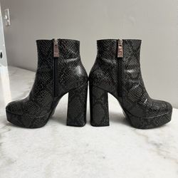 Zara Faux Snake Platform Booties - Size 6 | PICK-UP ONLY