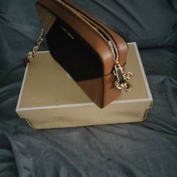 Michael Kors Crossbody Bag