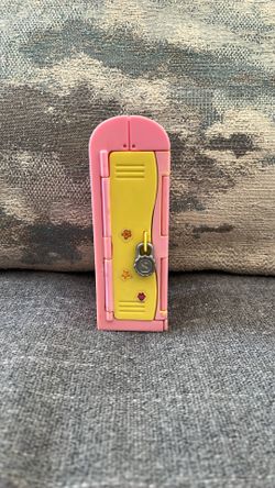 Vintage Polly pocket SHANI school locker