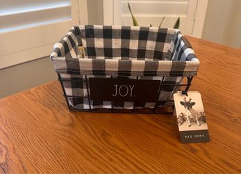 $15 - New Rae Dunn Buffalo Plaid wire basket with handles.  JOY measures 11” L x 6”5.25D x 9”W.  Please pickup in the area of 36th Ave and Pinnacle pe