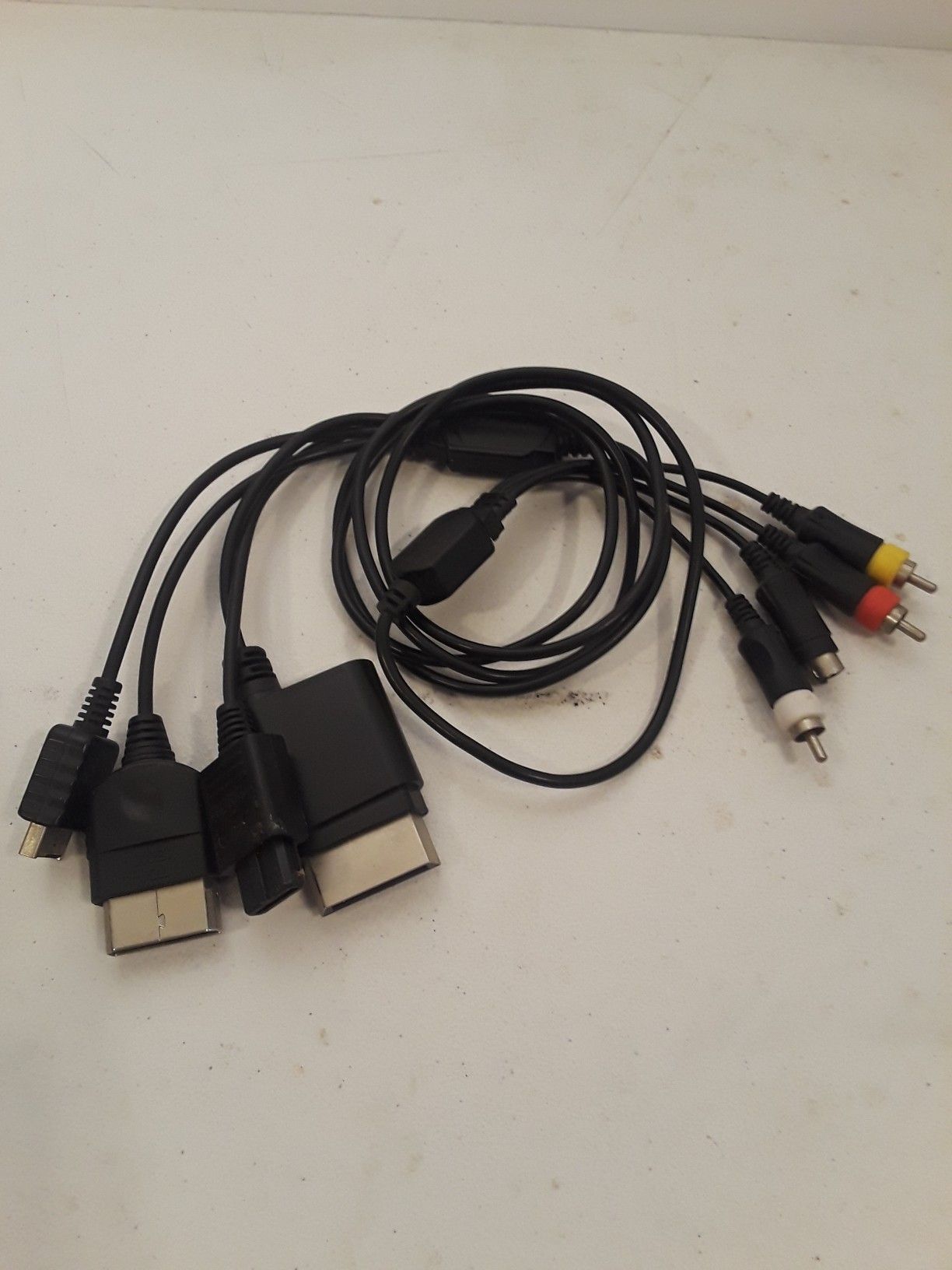 Multi Platform AV Cable PS2, PS3, XBOX, Nintendo