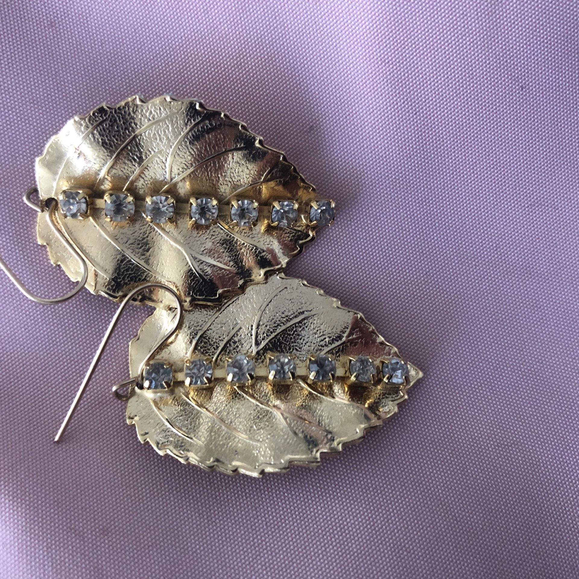 Gold Leaf Earring With Diamonds 