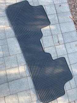 Black Rubber All-Weather Car Floor Mat