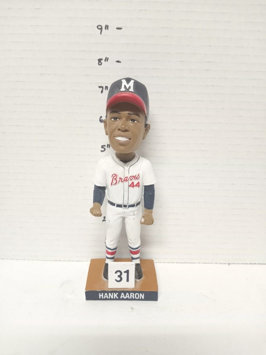 2013 milkwaukee Brewers Hank Aaron braves bobblehead 7/7/13 missing bat